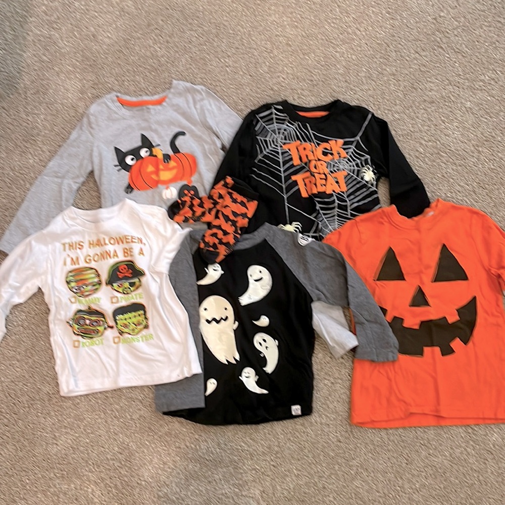 5 Halloween t shirts, all 3T